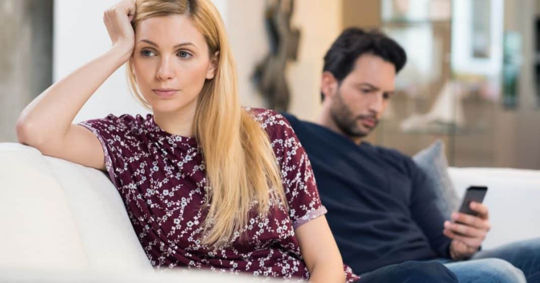 O homem só muda quando é tarde demais (e a culpa não é só dele)