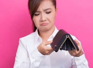 6 Atitudes que fazem você parecer pobre (mesmo sem ser)