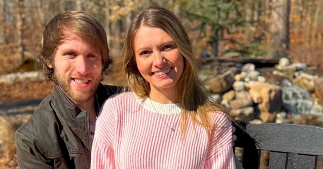 casal-interrompe-gravidez-apos-diagnostico-de-sindrome-de-down-e-responde-as-criticas-na-internet Casal interrompe gravidez após diagnóstico de síndrome de Down e responde às críticas na internet